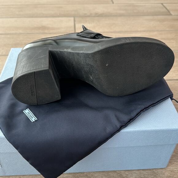 Prada Chocolate Brushed Black Leather Heeled Loafers Size: 40 - Picture 12 of 14